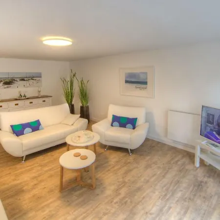 Strandhaus Rodenbergstrasse